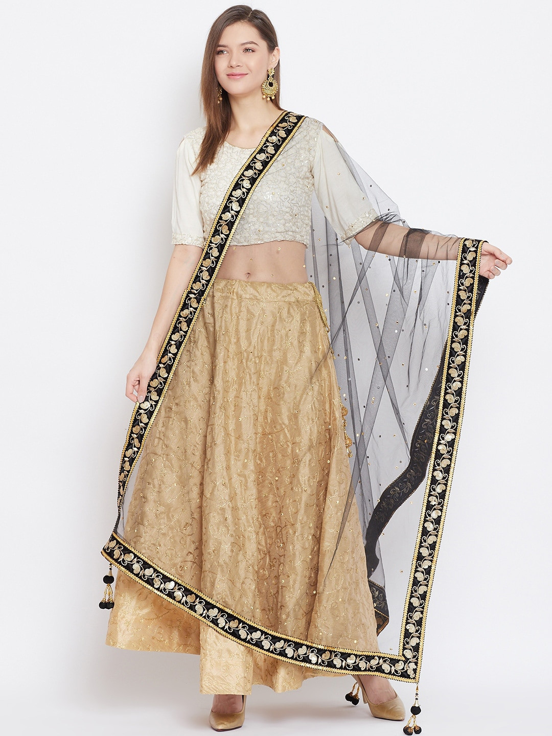 

Clora Creation Black & Gold-Toned Solid Dupatta