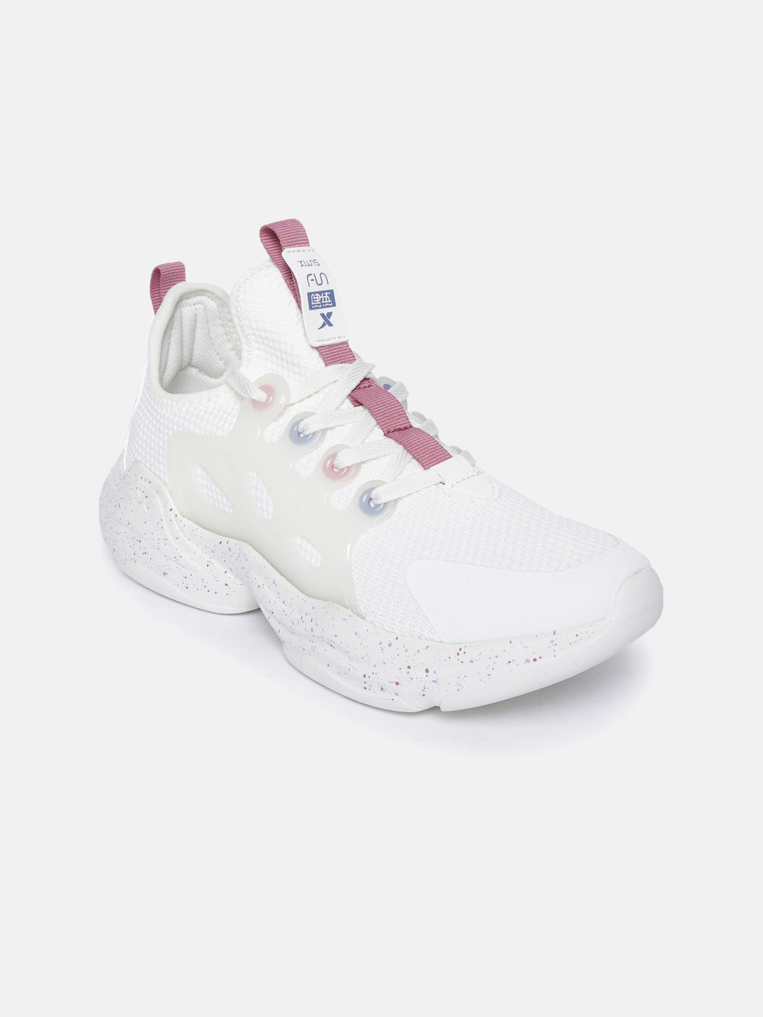 

Xtep Women White & Pink Training or Gym Shoes