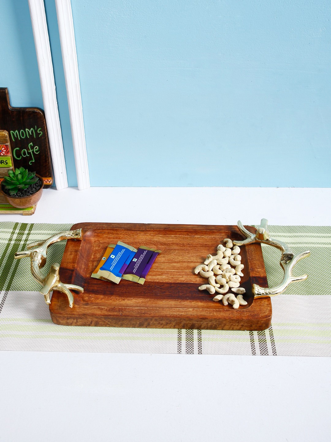 

Aapno Rajasthan Brown & Gold-Toned Solid Rustic Wooden Tray