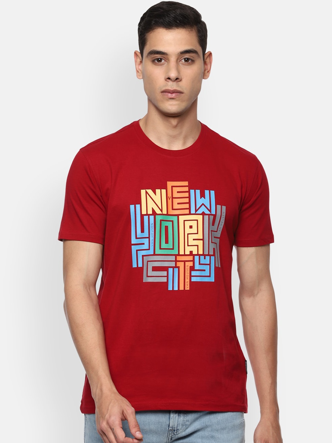 

Van Heusen Sport Men Red Printed Round Neck Cotton Pure Cotton T-shirt