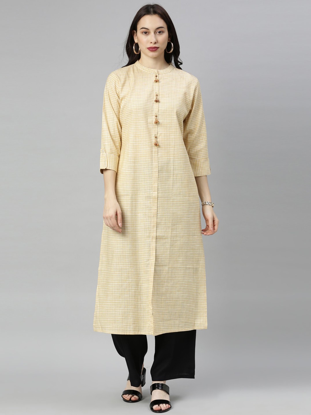 

Neerus Women Yellow Checked Kurta