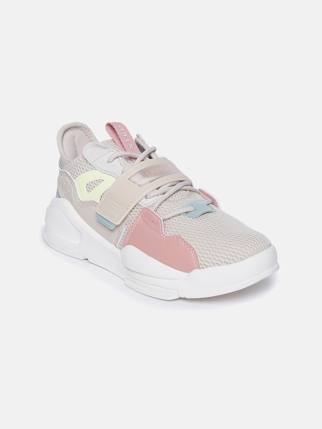 

Xtep Women Beige Synthetic Skateboarding Shoes
