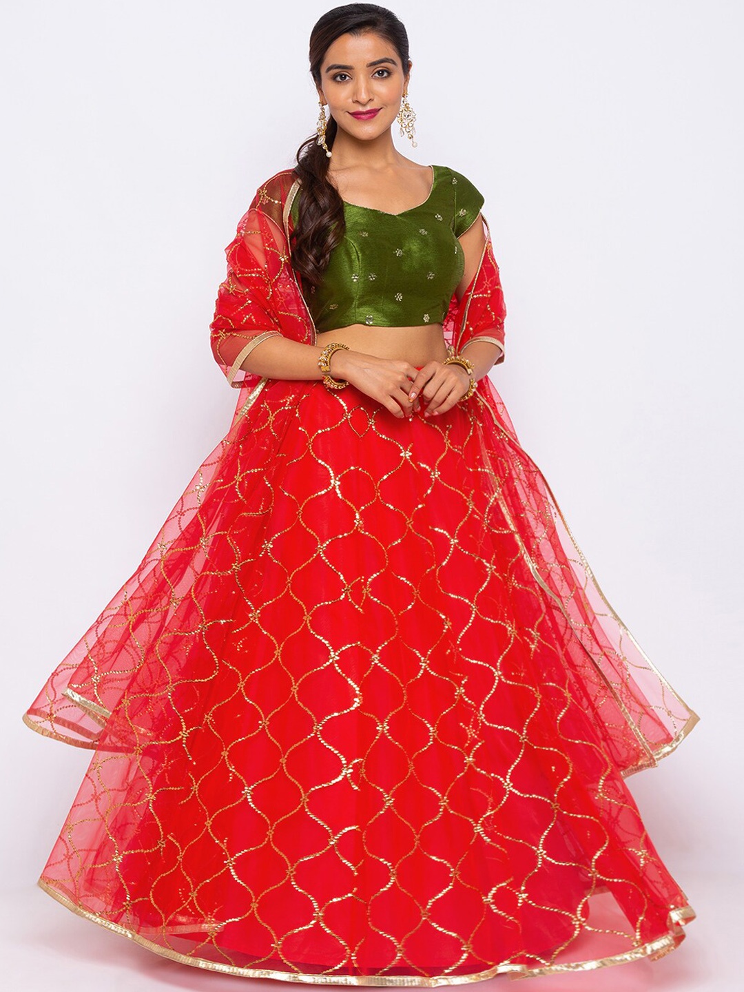 

6Y COLLECTIVE Red & Green Embellished Unstitched Lehenga & Blouse with Dupatta
