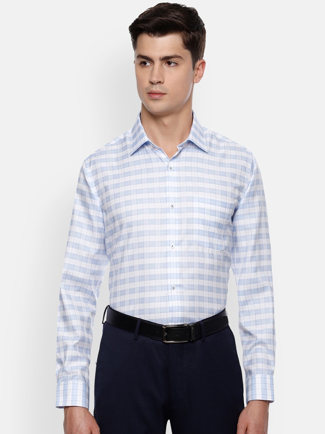 Van Heusen Men Blue & White Regular Fit Checked Cotton Formal Shirt