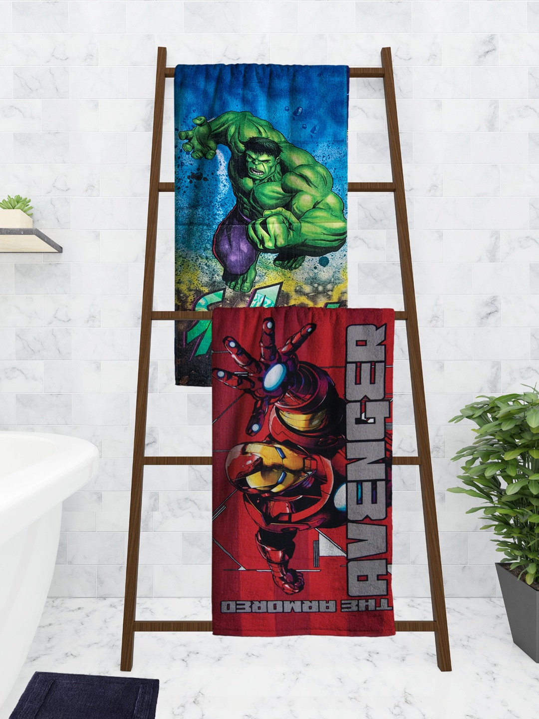 

Athom Trendz Marvel Kids Set Of 2 Printed 350 GSM Bath Towels, Red