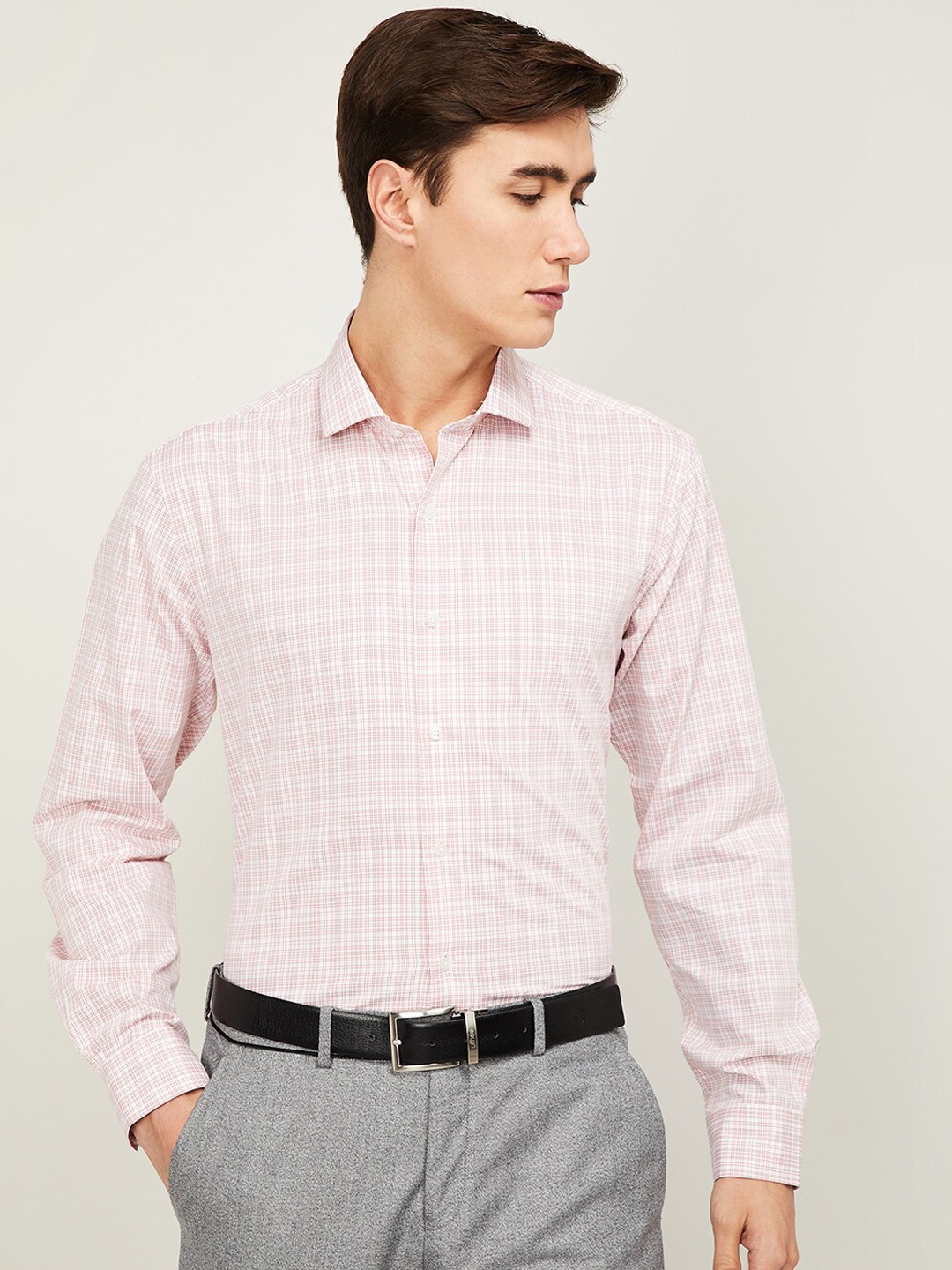 

CODE by Lifestyle Men Pink Slim Fit Checked Casual Shirt
