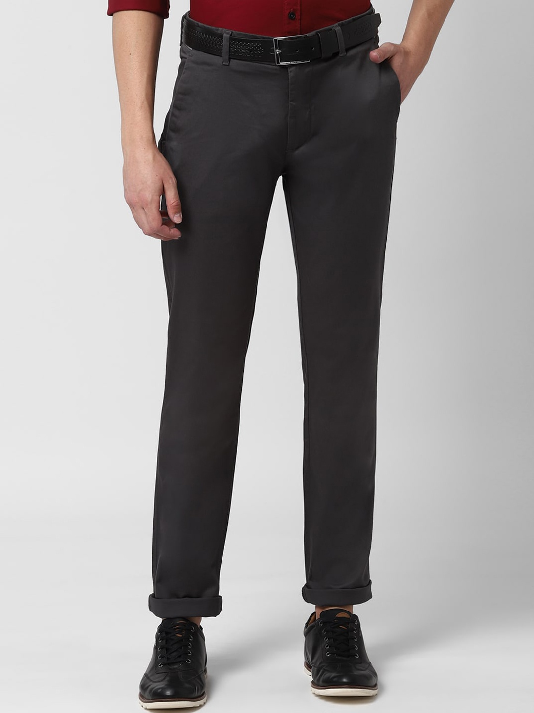

Peter England Casuals Men Grey Slim Fit Solid Regular Trousers