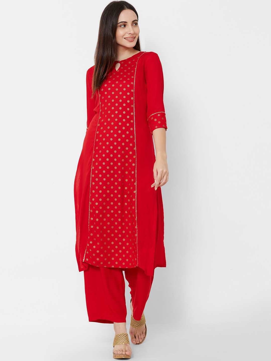 

SANISA Women Red Ethnic Motifs Printed Keyhole Neck Thread Work Handloom Kurta
