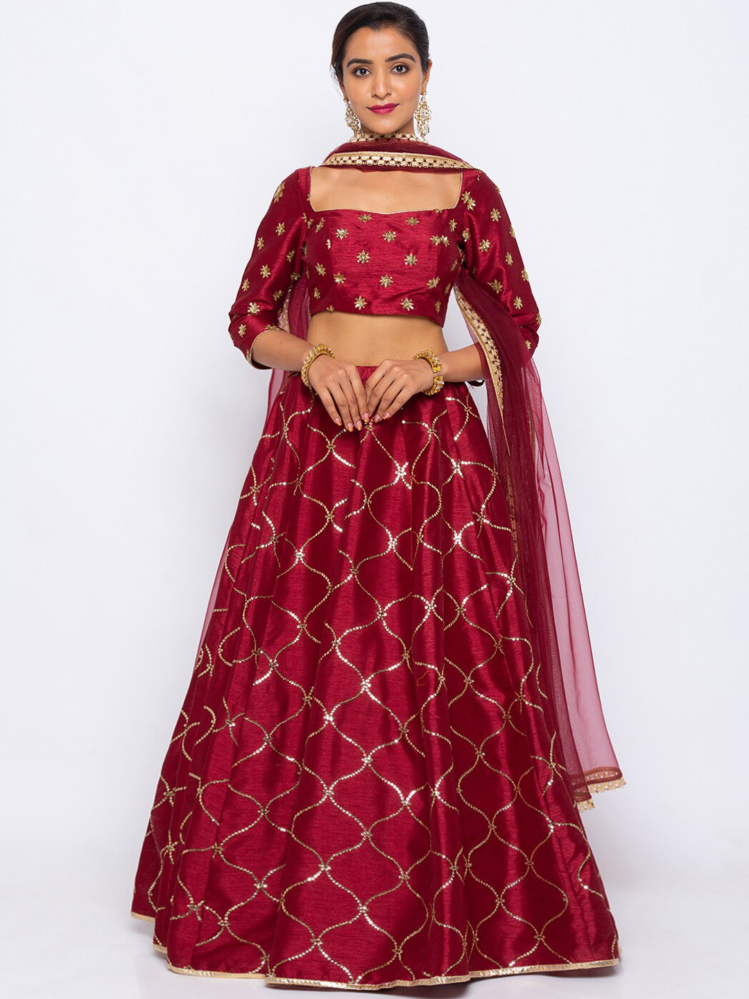 

6Y COLLECTIVE Maroon & Gold-Toned Embroidered Semi-Stitched Lehenga & Unstitched Blouse with Dupatta