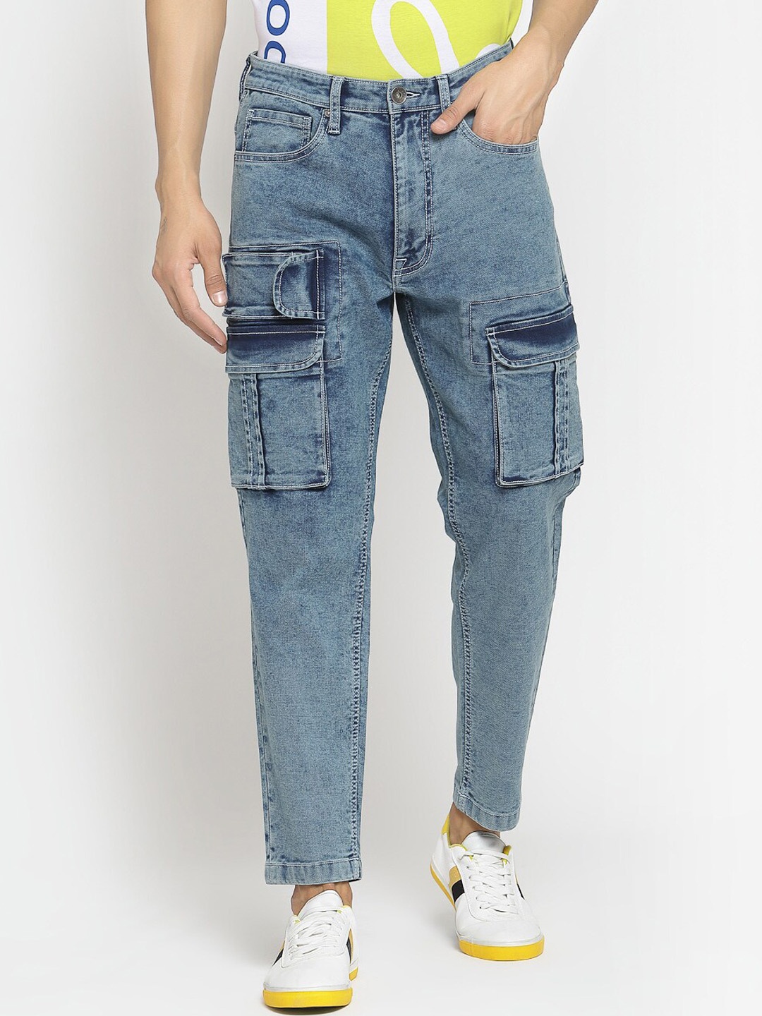 

Pepe Jeans Men Blue Regular Fit Solid Cargos