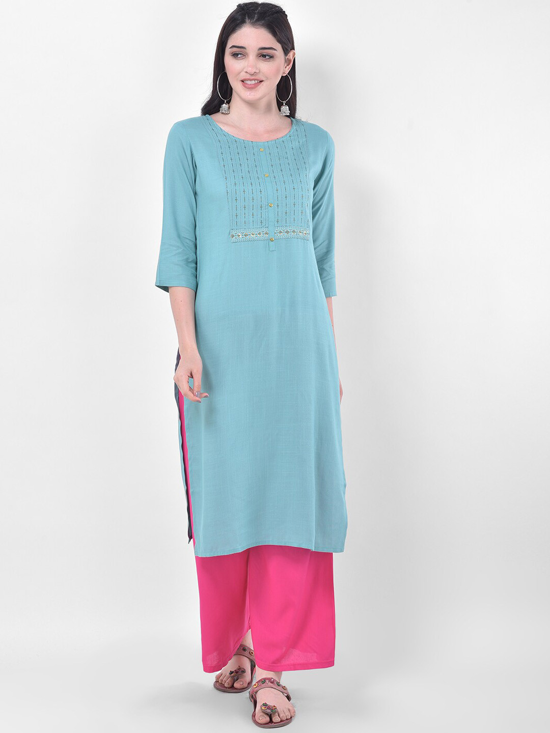 

Span Women Blue Embroidered Flared Sleeves Thread Work Kurta