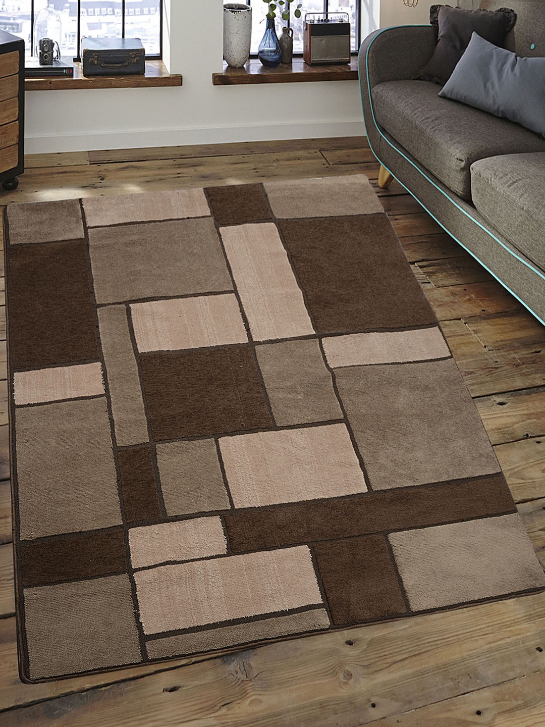 

Saral Home Brown & Beige Geometric Microfiber Anti-Skid Carpet