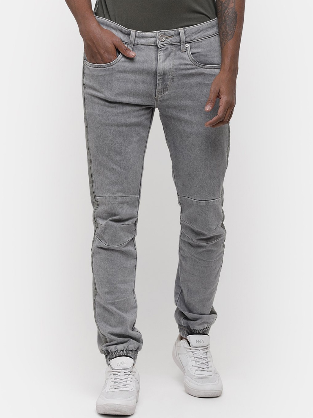 

Voi Jeans Men Grey Slim Fit Low-Rise Slash Knee Jeans