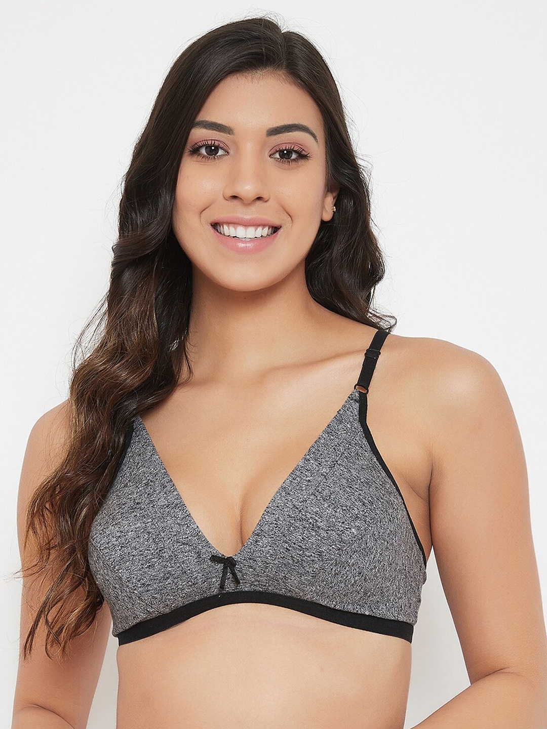 

Clovia Grey & Black Solid Non-Wired Non Padded Plunge Bra BR1595F0132B