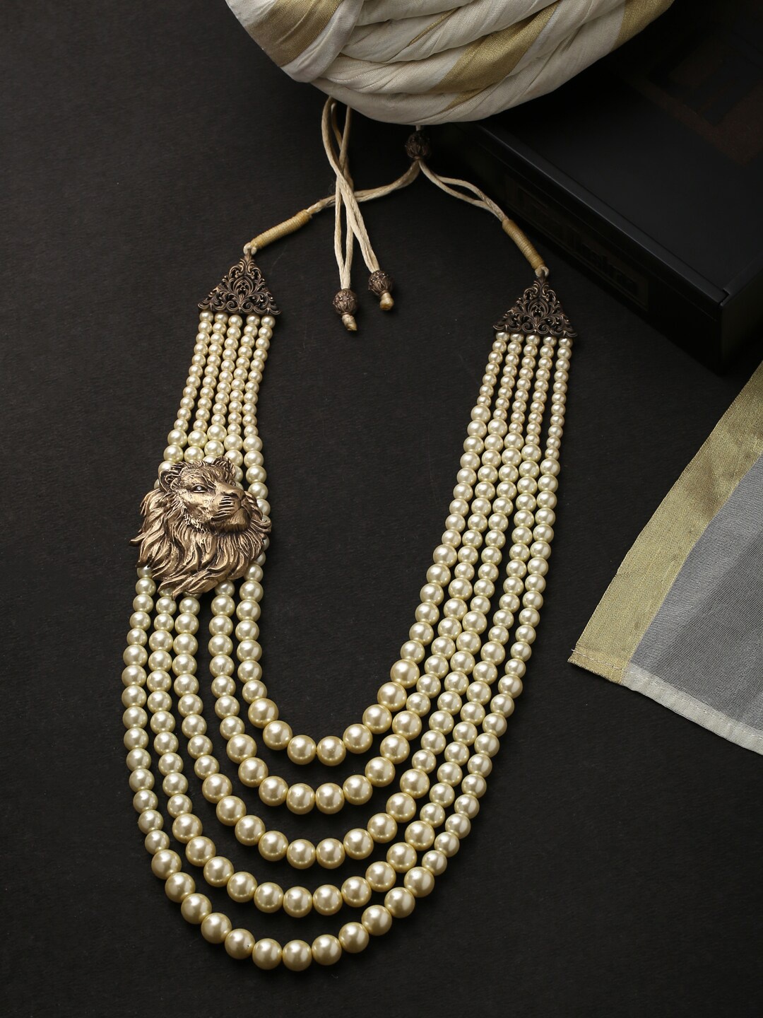 COSA NOSTRAA Men Off-White & Bronze-Toned Brass Antique Necklace