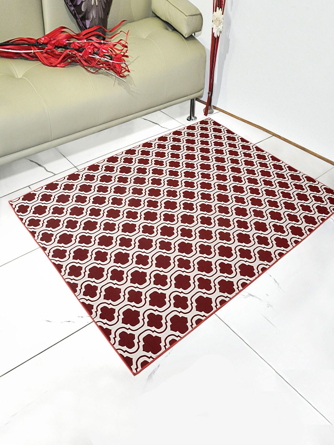 

Saral Home Maroon & Beige Printed Anti-Skid Traditional Carpet