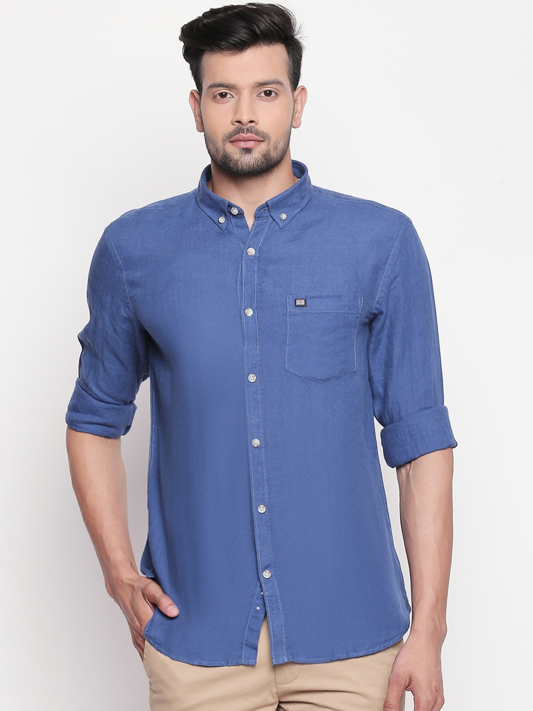 

BYFORD by Pantaloons Men Navy Blue Slim Fit Solid Casual Shirt