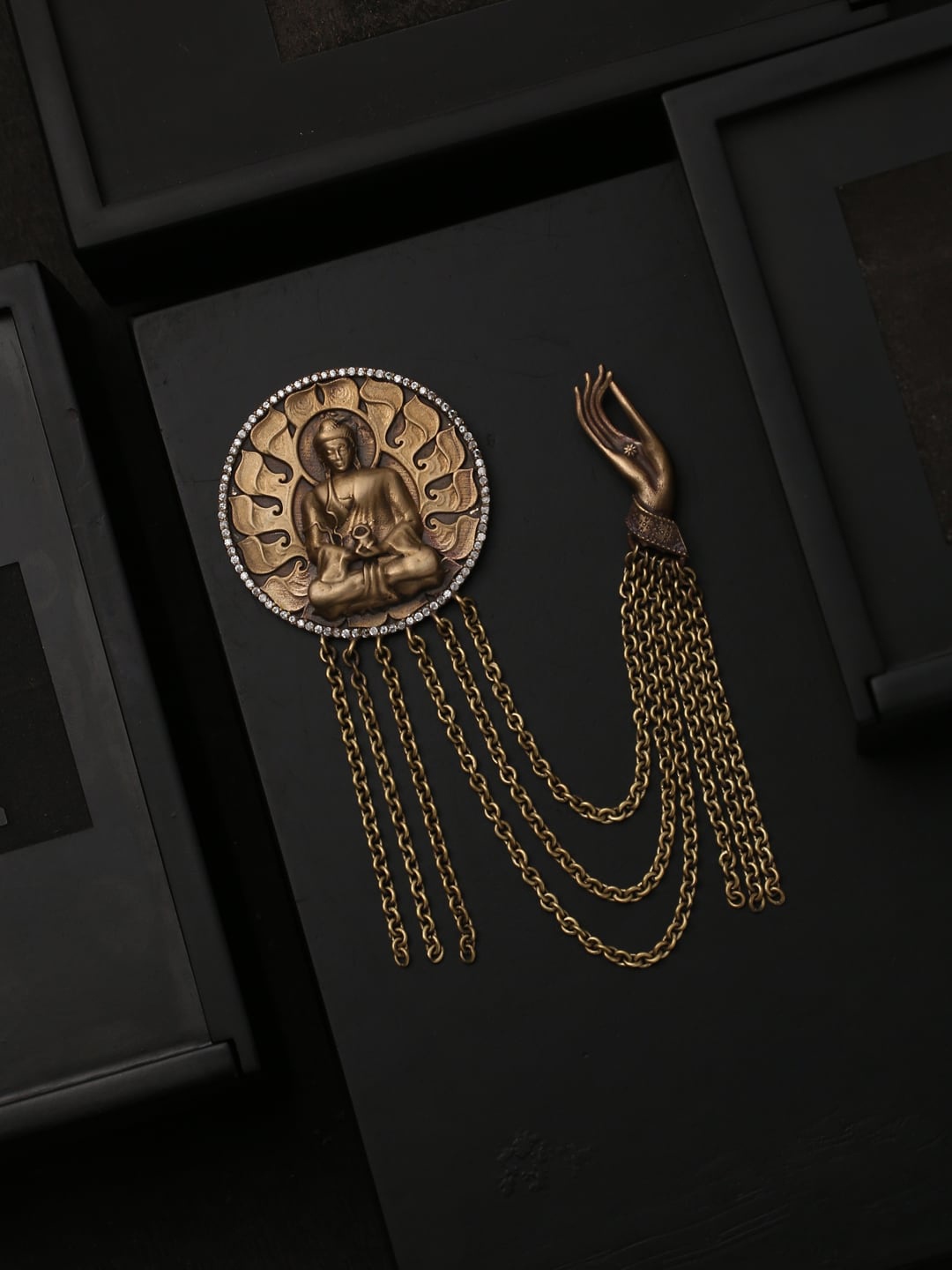 

COSA NOSTRAA Men Gold-Toned The Buddha-Myth Statement Brooch