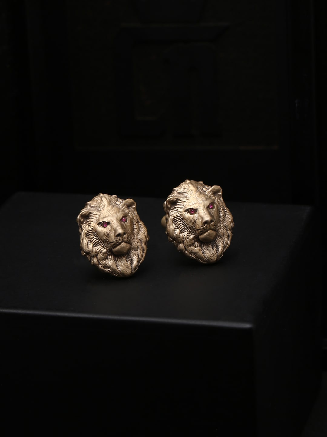 

COSA NOSTRAA Bronze-Toned & Gold-Toned Quirky Cufflinks