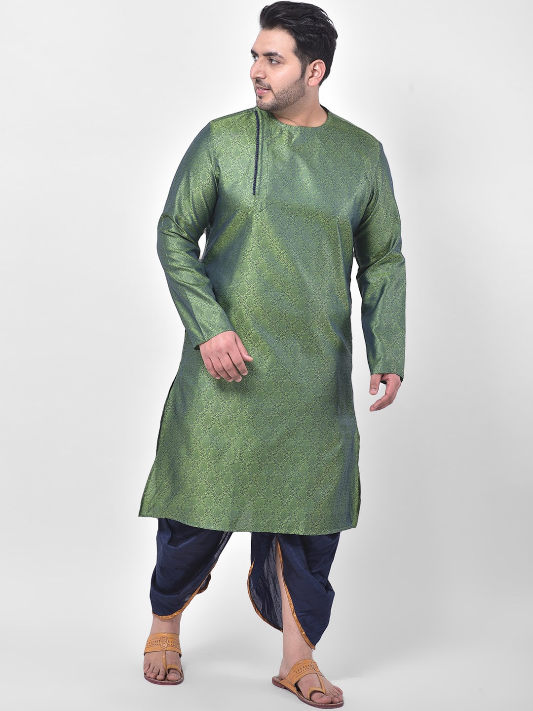 

Deyann Plus Men Olive Green Woven Design Kurta