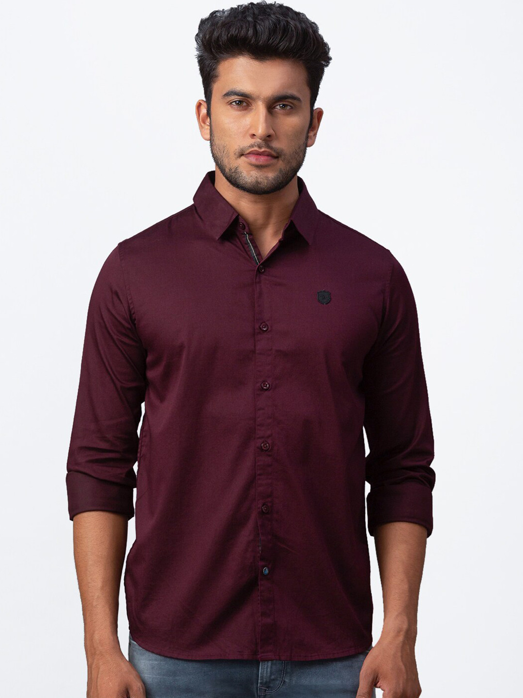 

SPYKAR Men Red Slim Fit Solid Casual Shirt