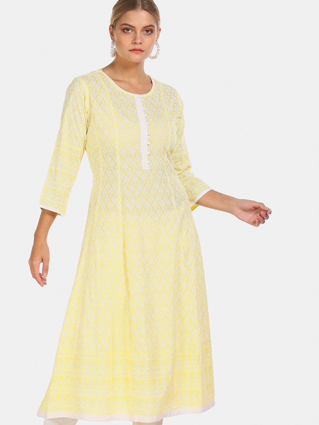 

Anahi Women Yellow & White Ethnic Motifs Printed A-Line Kurta