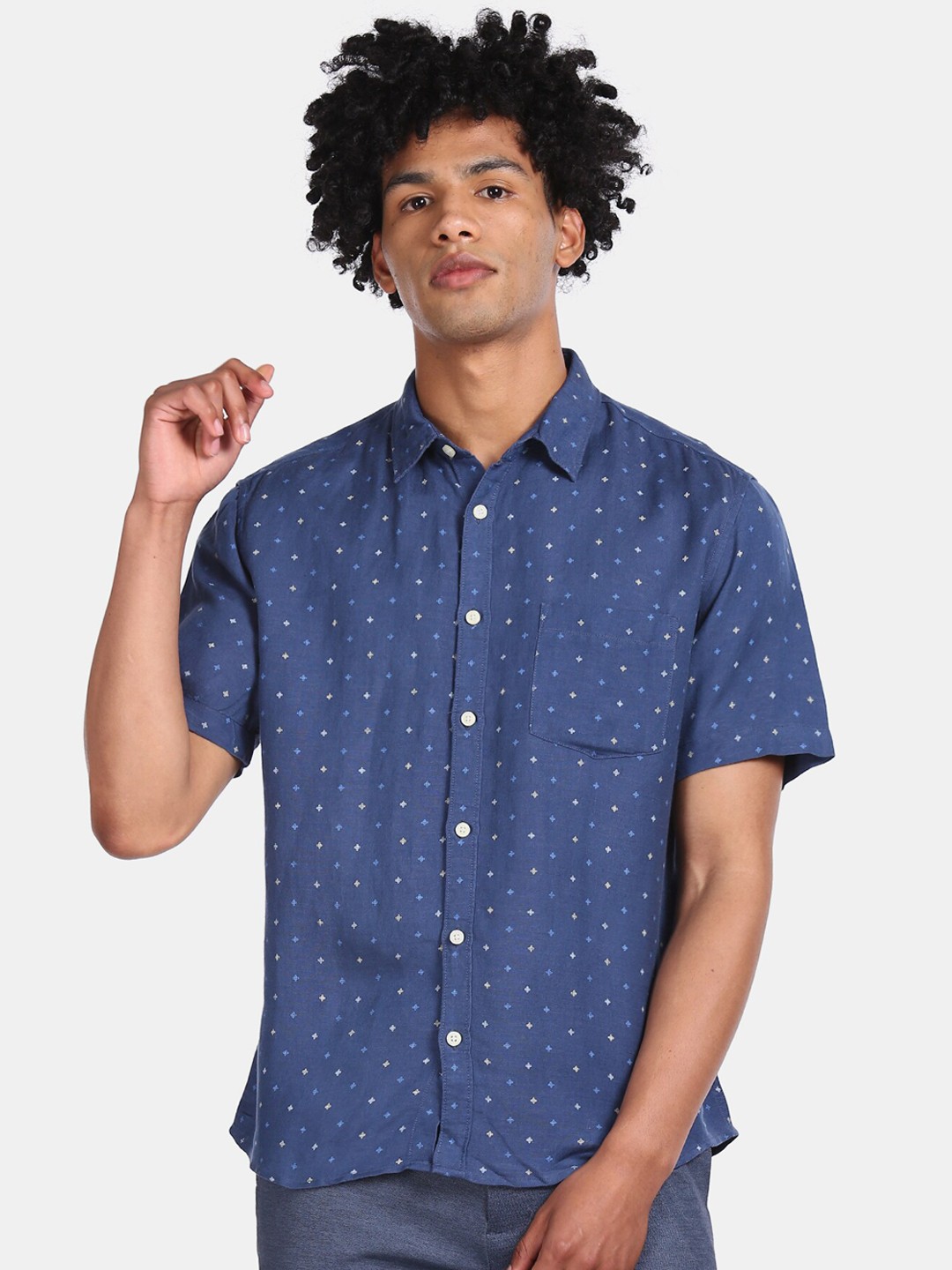 

Ruggers Men Navy Blue Regular Fit Printed Casual Shirt