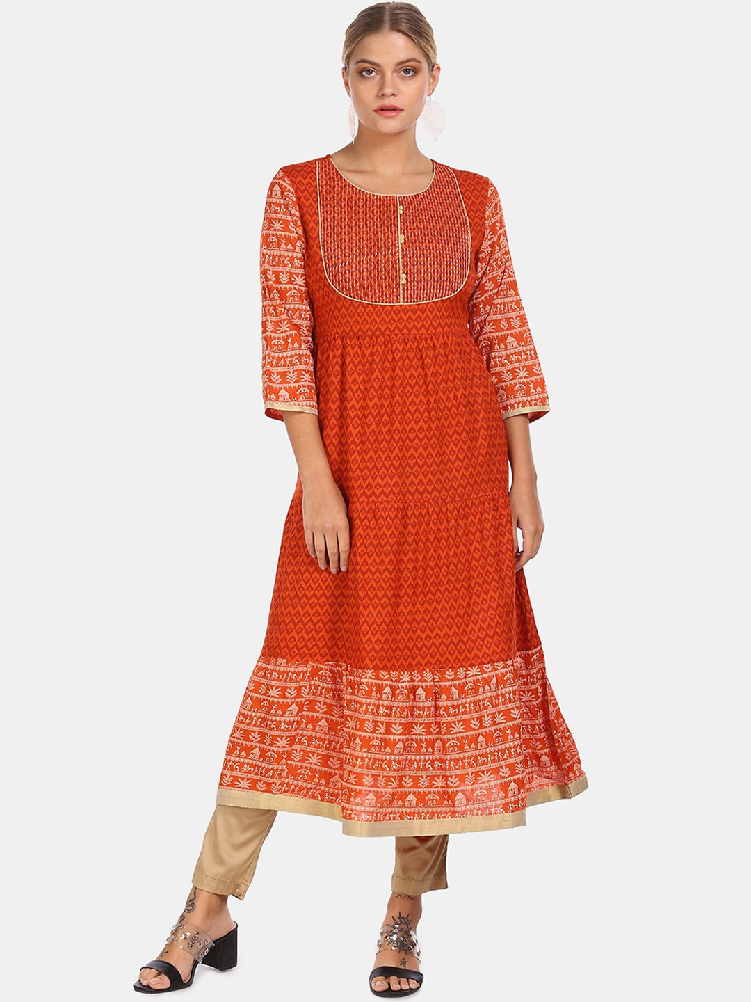 

Anahi women rust & white tribal printed kurta