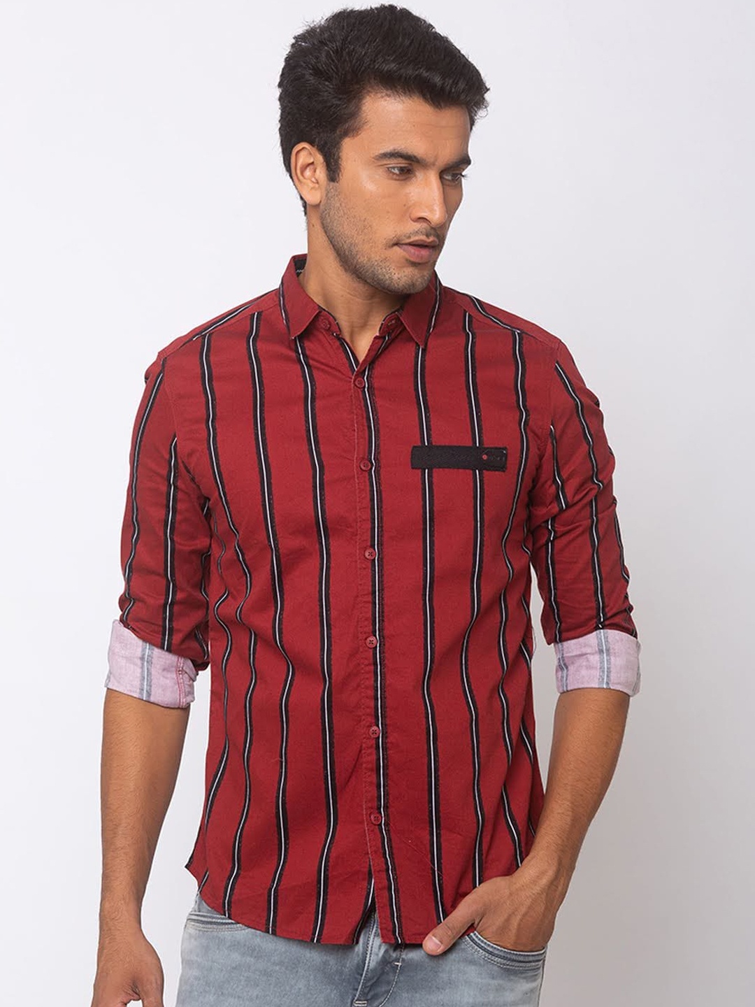 SPYKAR Men Red & Black Slim Fit Striped Casual Shirt