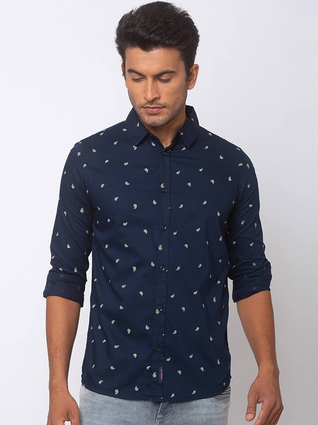 SPYKAR Men Blue & Off-White Slim Fit Printed Casual Shirt