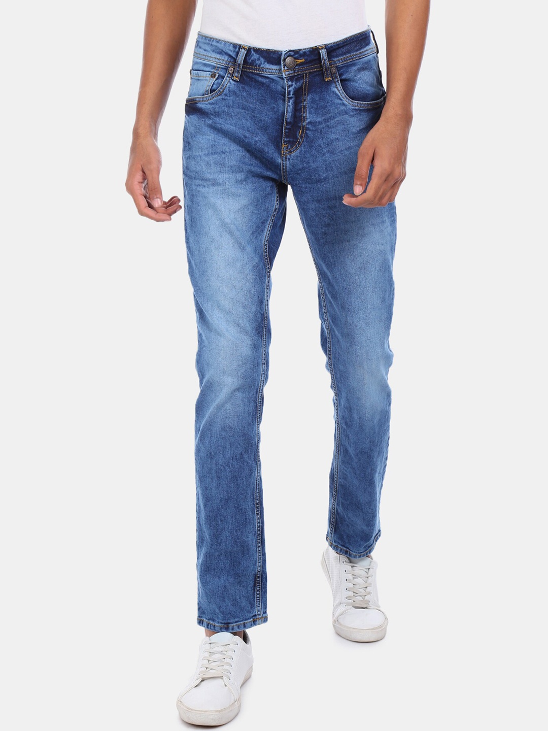 

Cherokee Men Blue Regular Fit Jeans