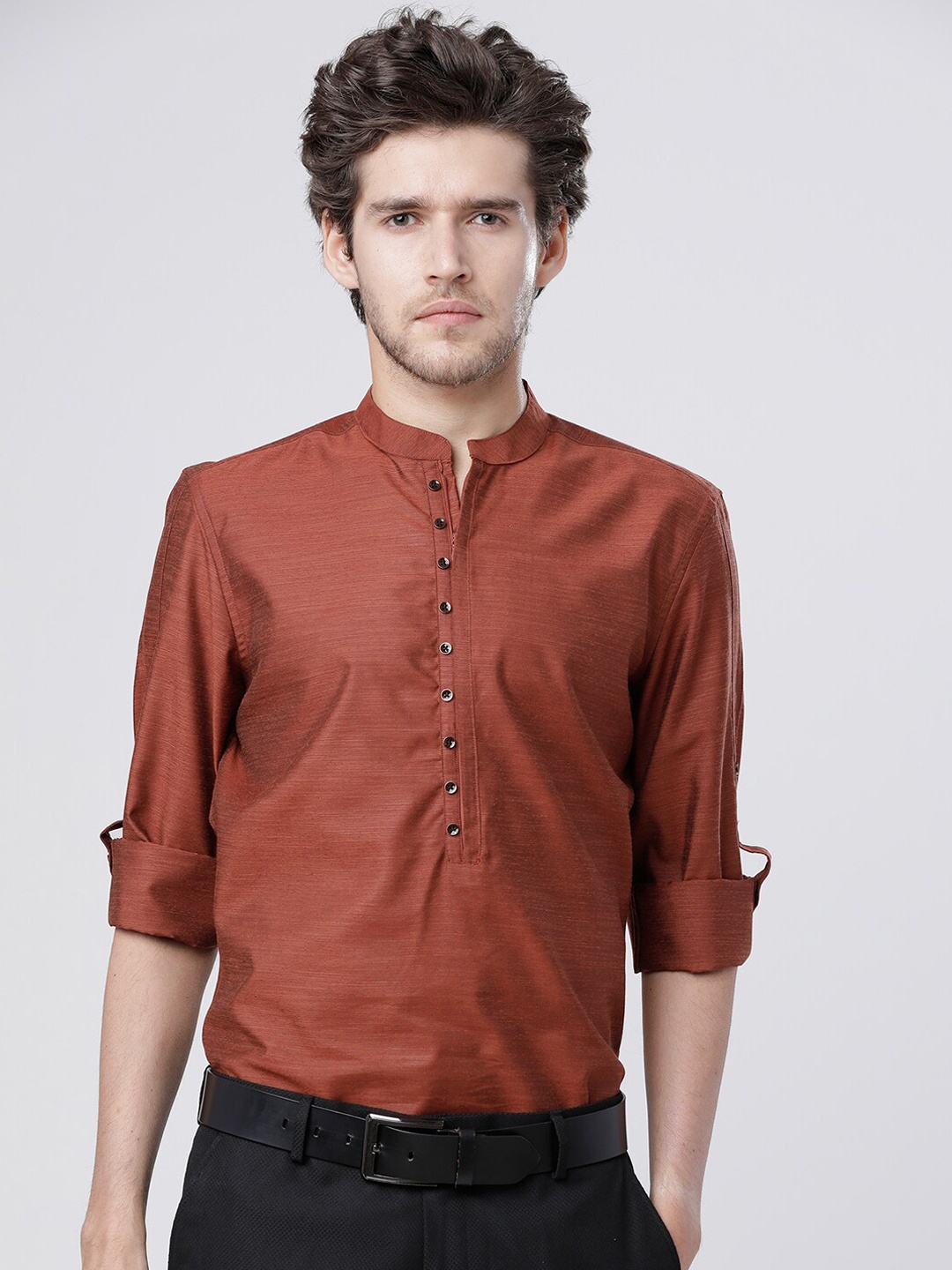 HIGHLANDER Men Rust Slim Fit Solid Casual Shirt