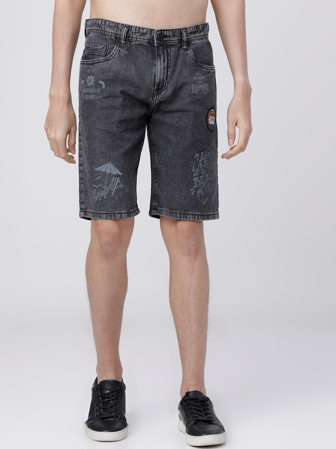 

HIGHLANDER Men Grey Washed Slim Fit Denim Shorts