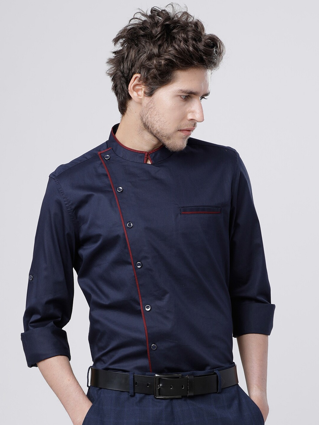 HIGHLANDER Men Navy Blue Slim Fit Solid Casual Shirt