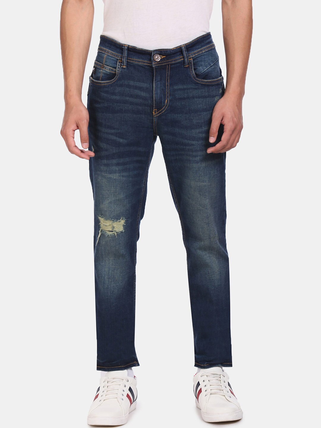 

Colt Men Navy Blue Mid-Rise Mildly Distressed Jeans