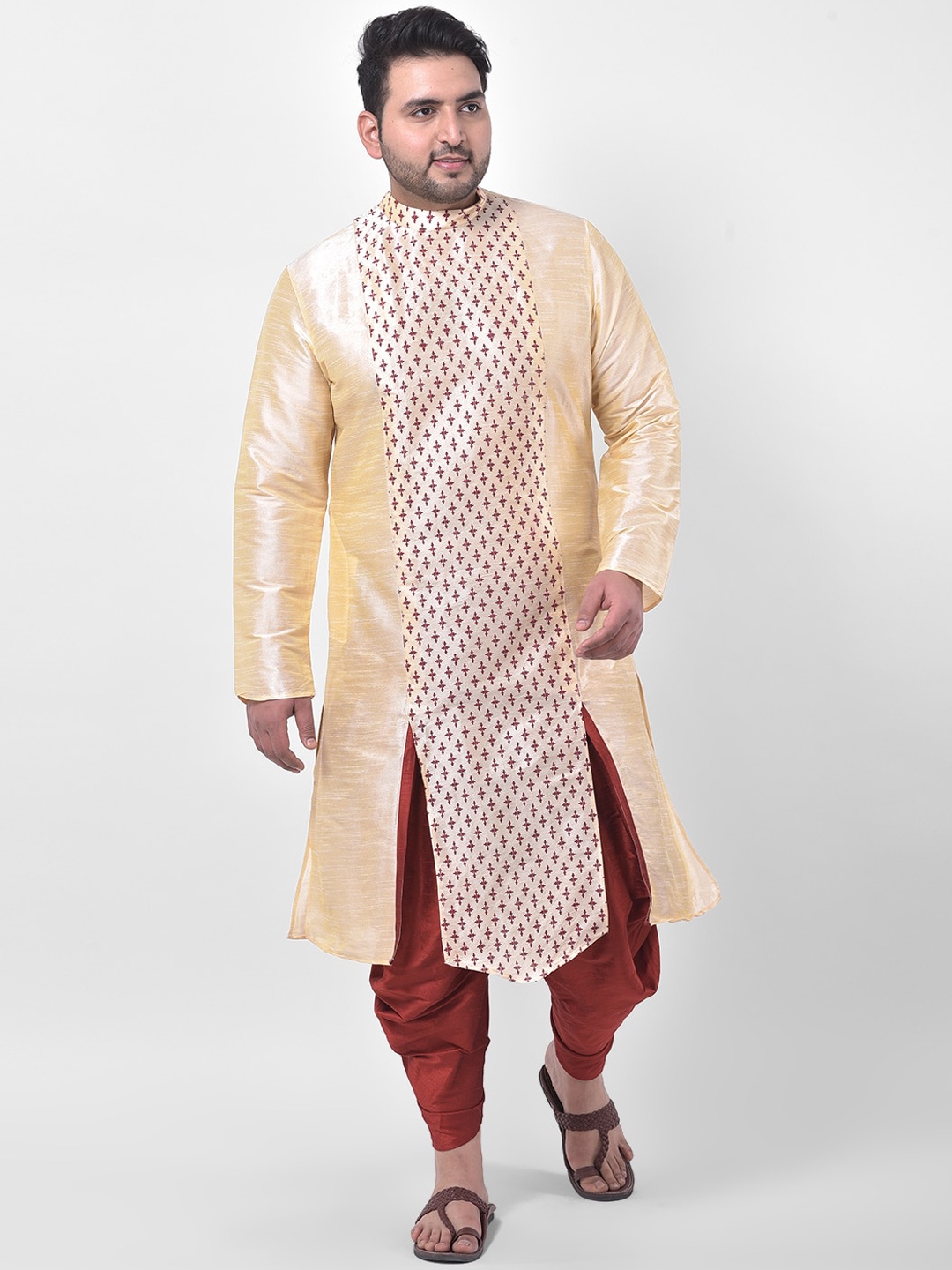 

Deyann Plus Men Cream & Red Printed Kurta