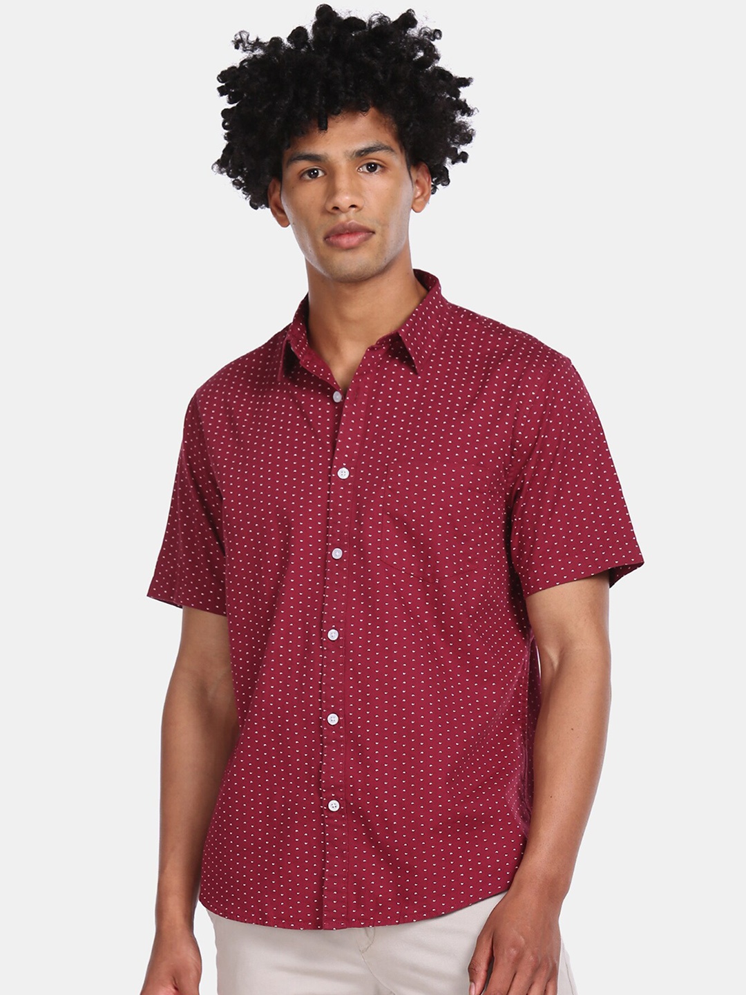 

Ruggers Men Maroon Regular Fit Printed Casual Shirt