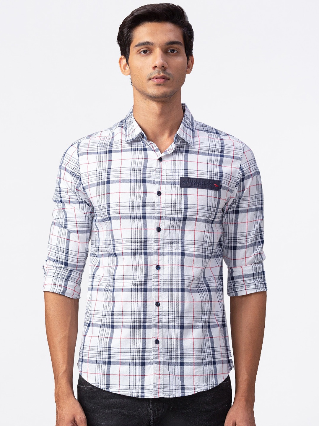 

SPYKAR Men White & Blue Slim Fit Checked Casual Shirt