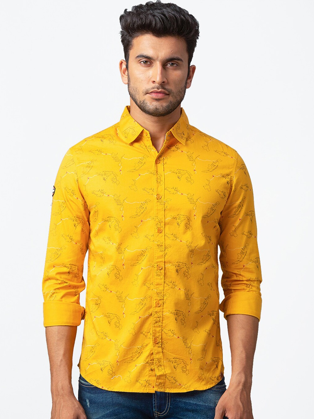 

SPYKAR Men Yellow Slim Fit Printed Casual Shirt