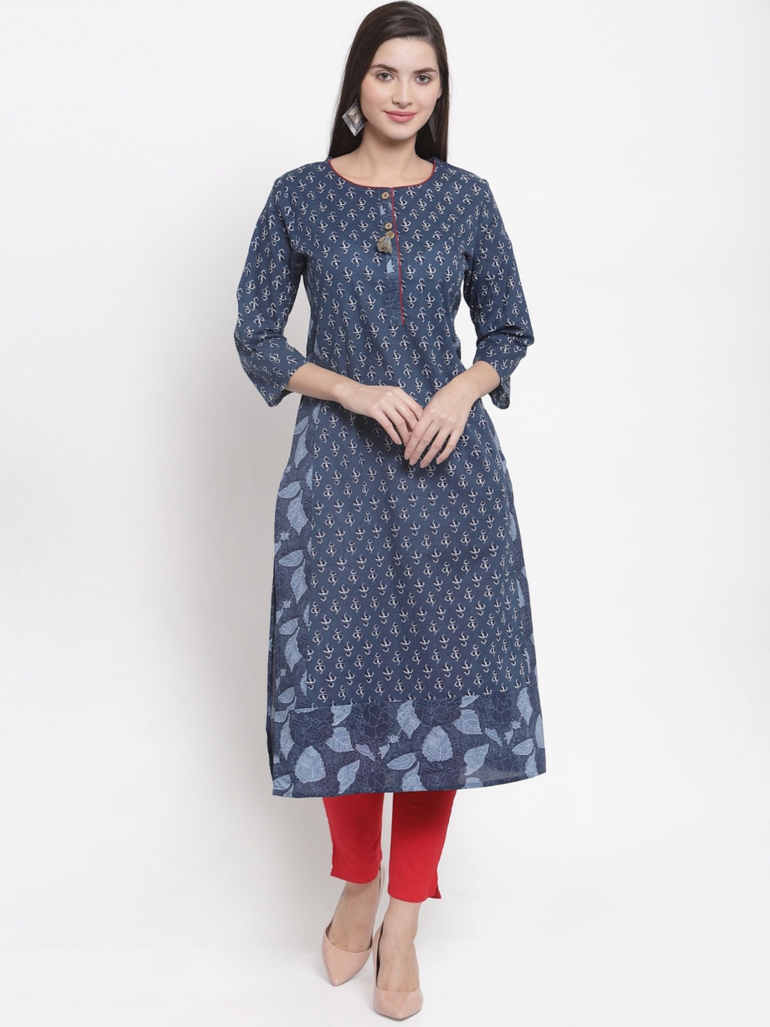 

The Kurta Express Women Blue & White Floral Printed Boat Neck A-Line Kurta