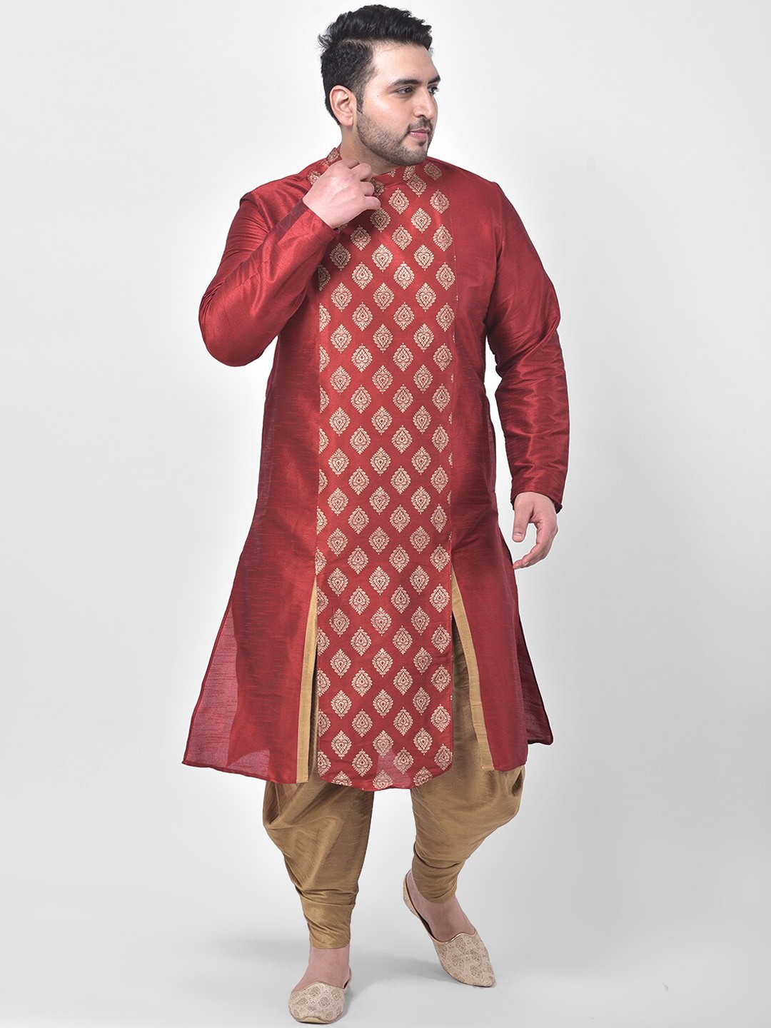 

Deyann Plus Men Red Printed Kurta
