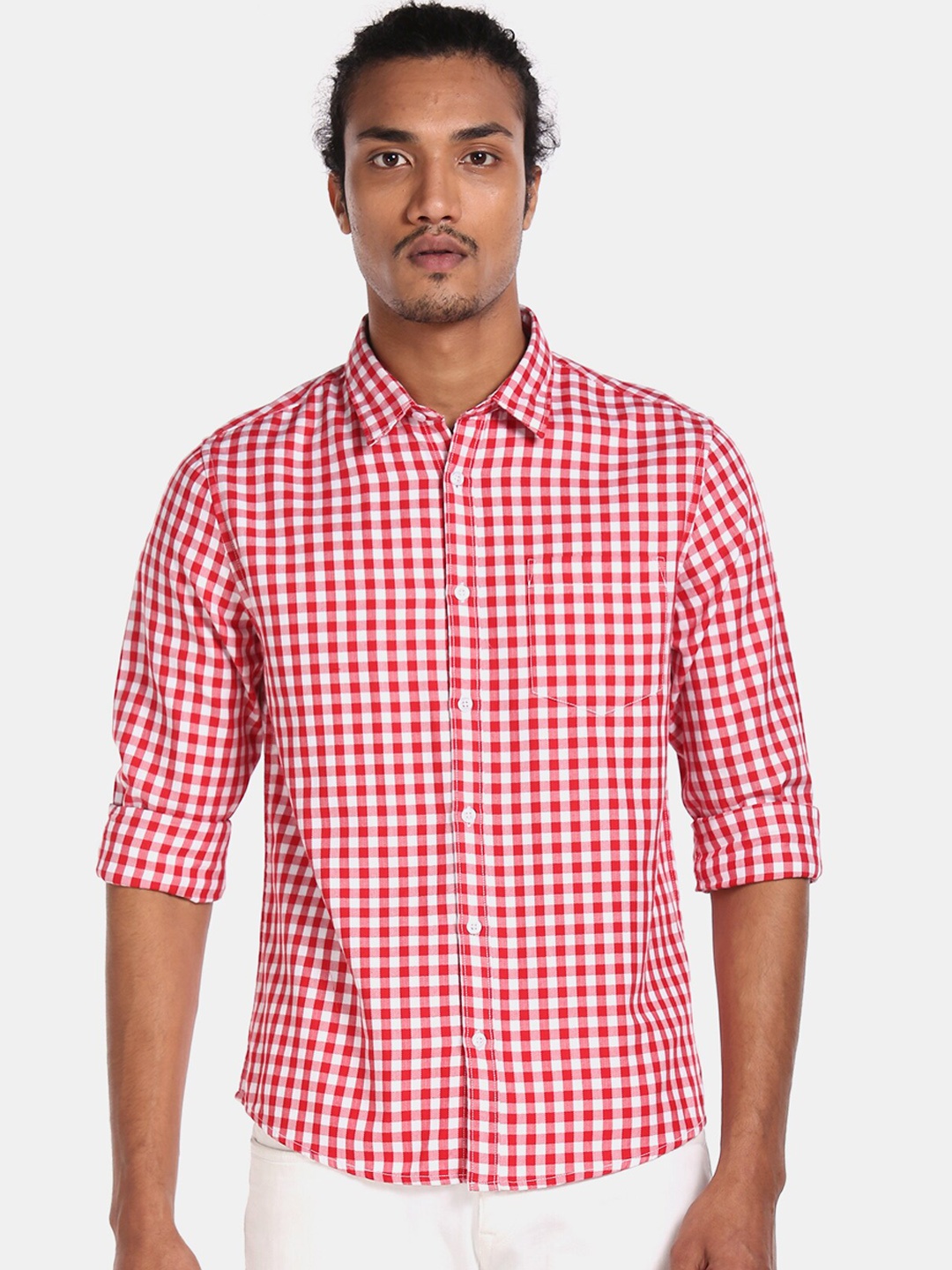 

Ruggers Men Red Regular Fit Checked Casual Shirt