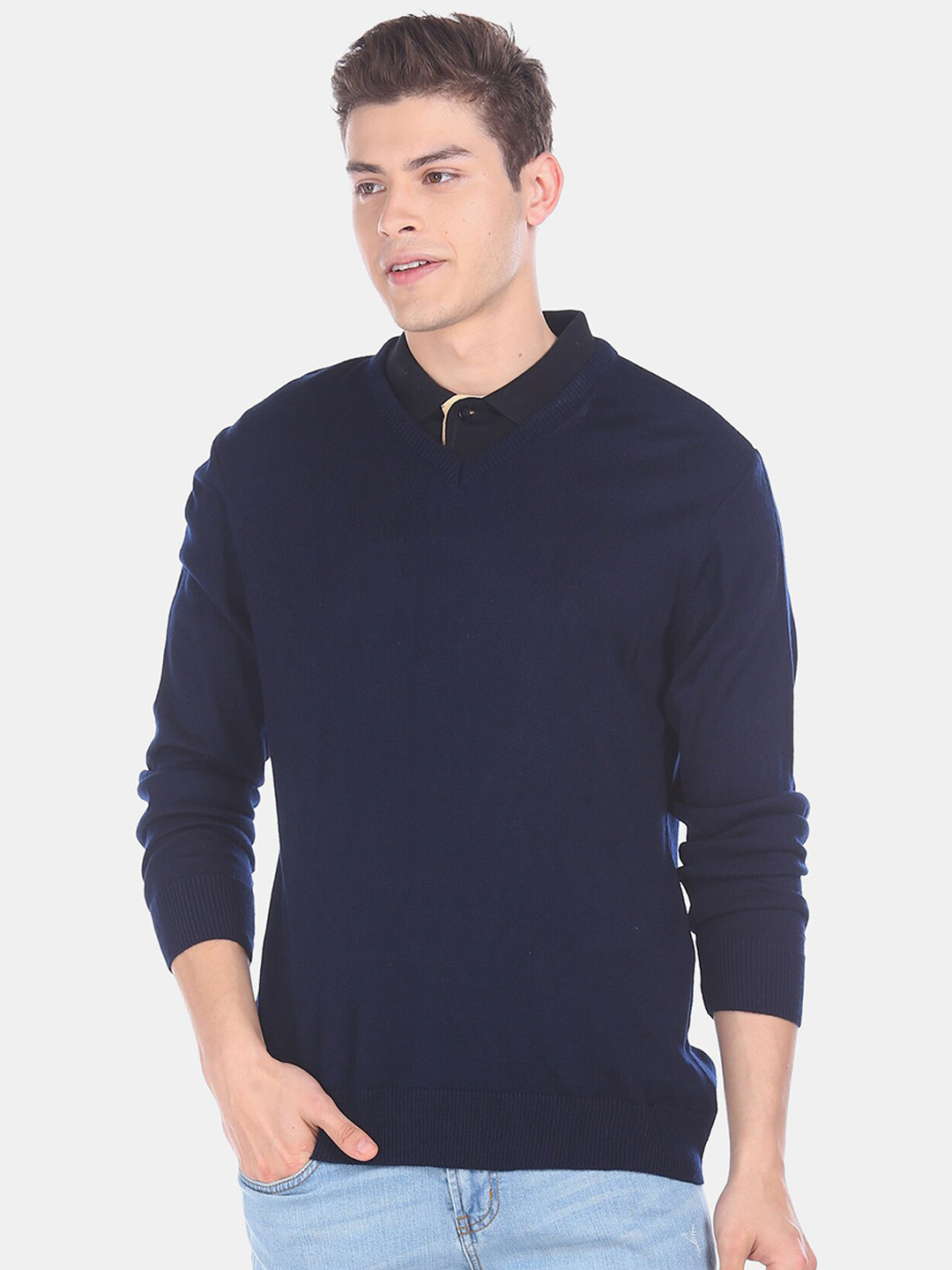 

Ruggers Men Navy Blue Solid