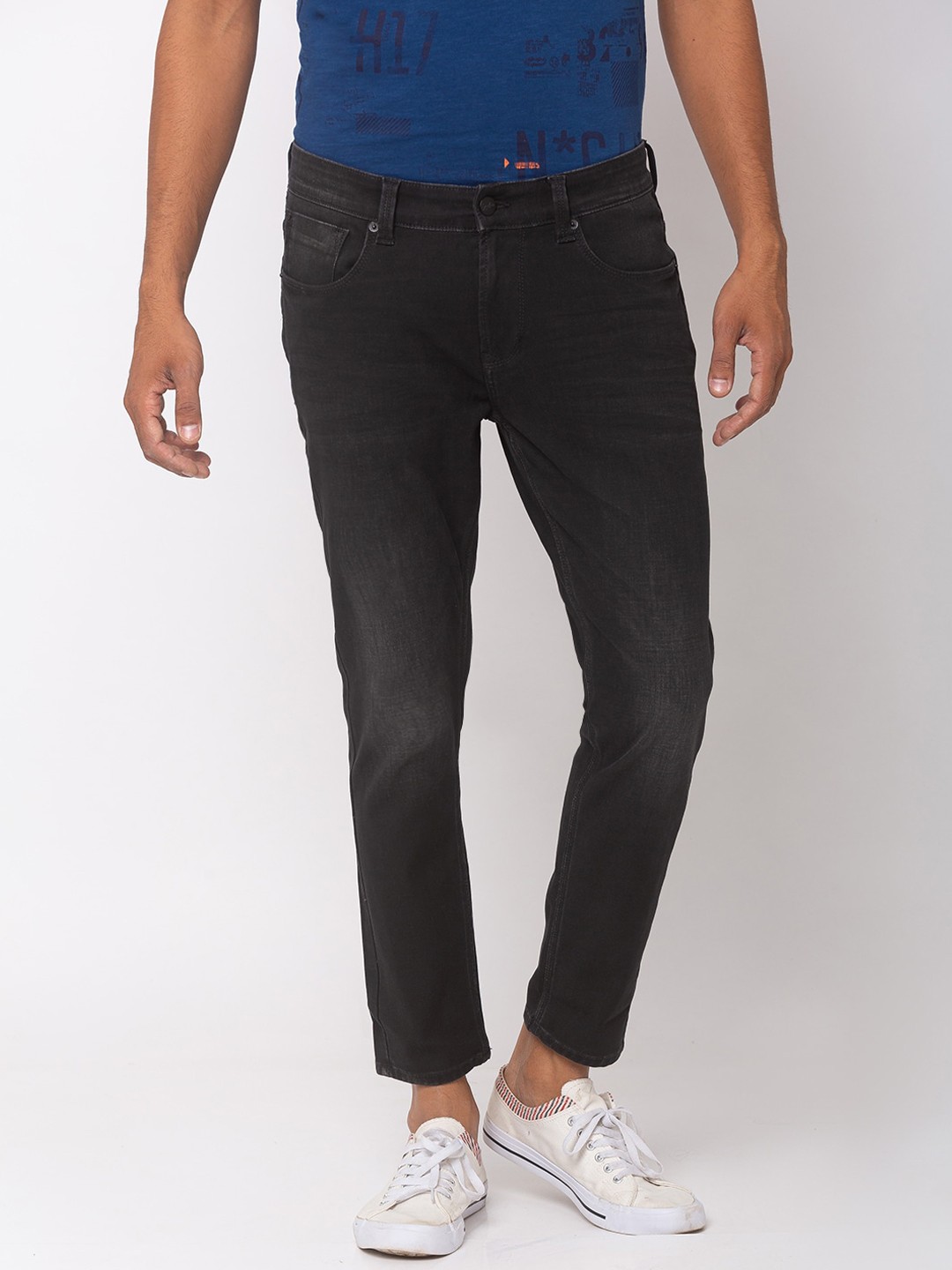 

SPYKAR Men Black Tapered Fit Low-Rise Clean Look Jeans