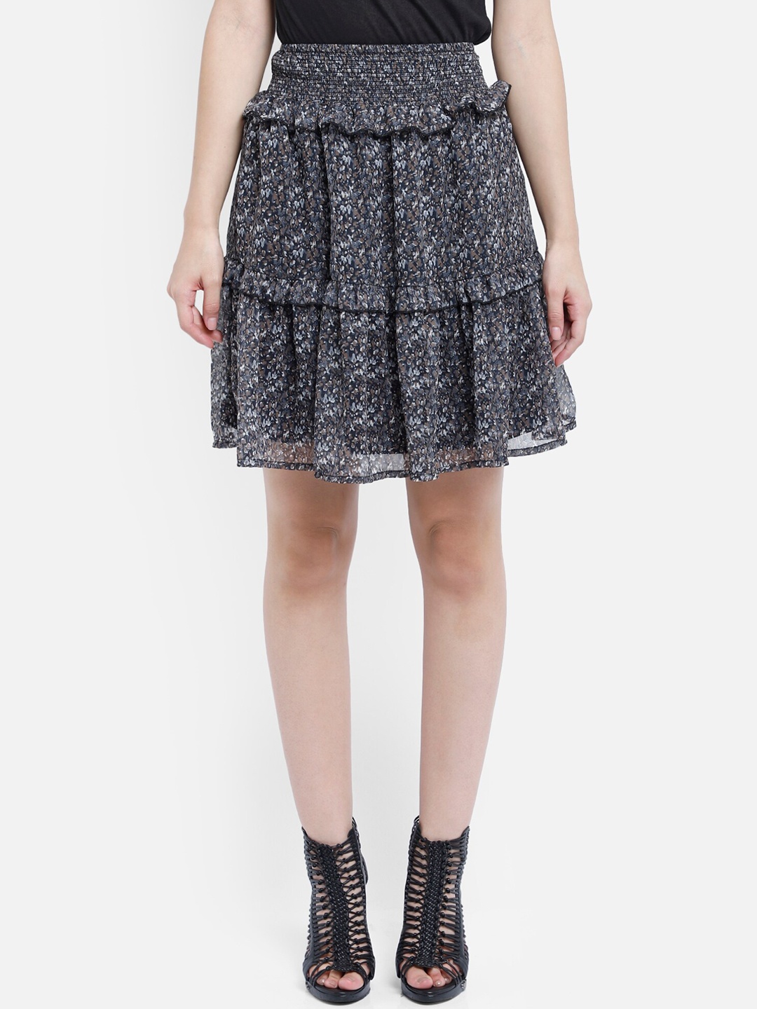 

Aditi Wasan Women Grey & White Printed Layered A-Line Mini Skirt