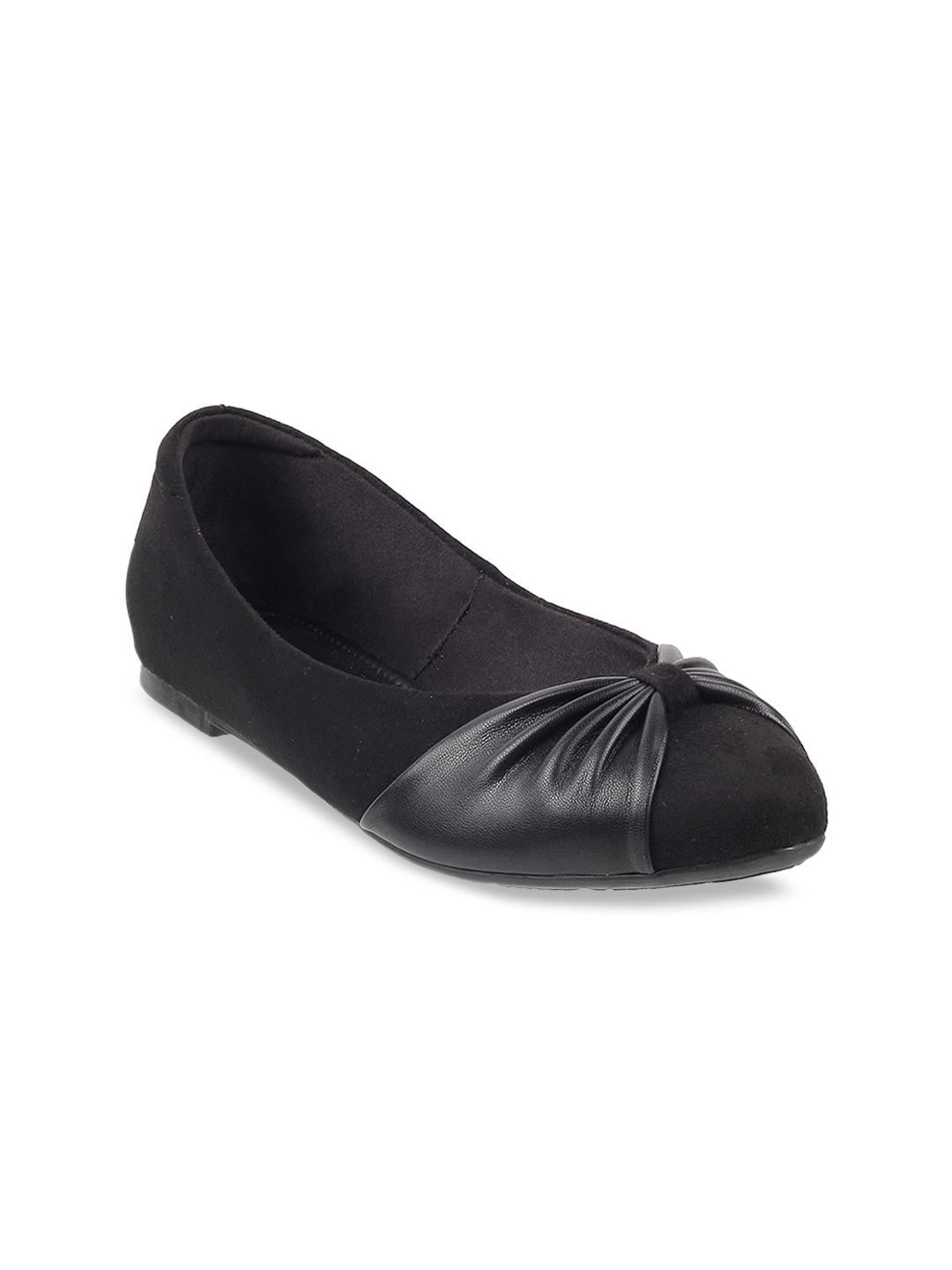 

Mochi Women Black Solid Ballerinas