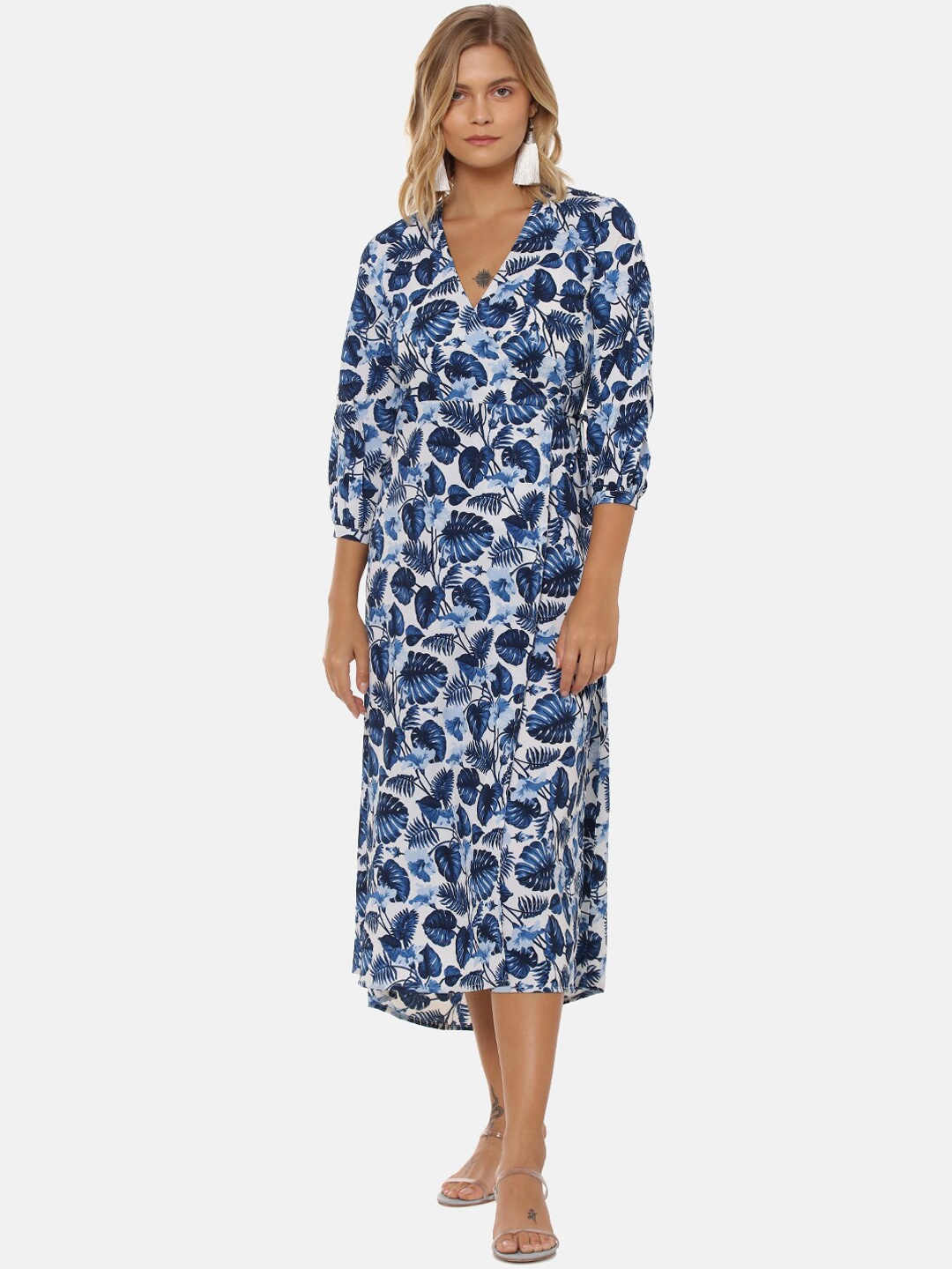 

Campus Sutra Women Navy Blue Printed A-Line Dress