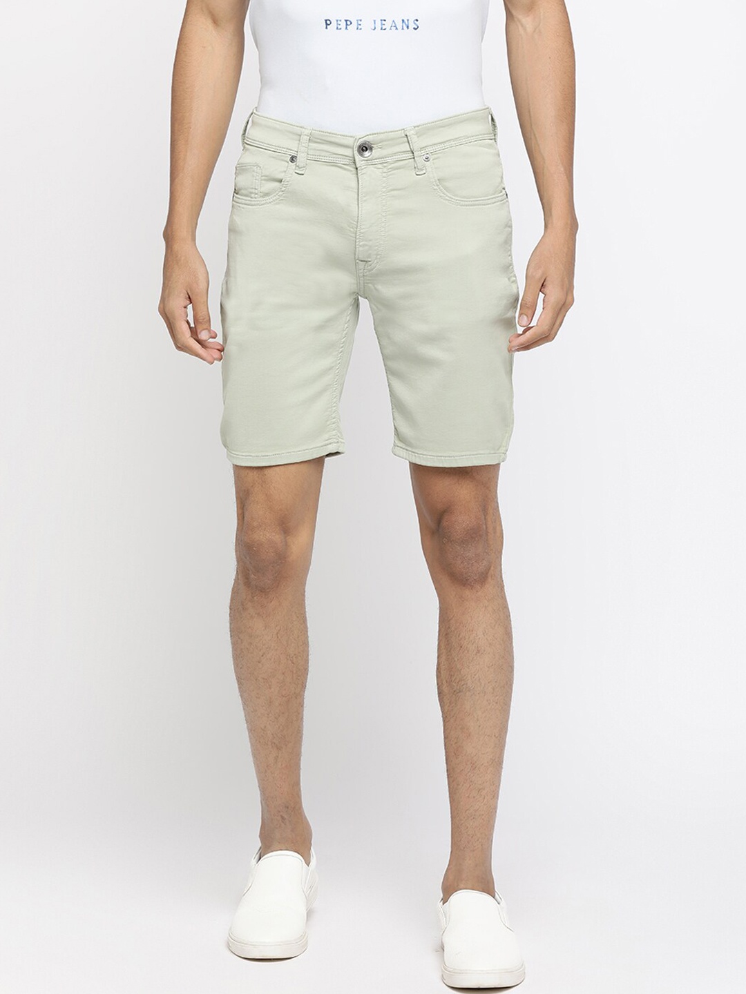 

Pepe Jeans Men Cream-Coloured Solid Regular Fit Denim Shorts