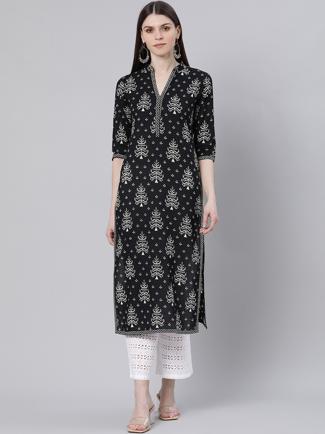 

Gerua By Libas Women Black Floral Printed Kurta