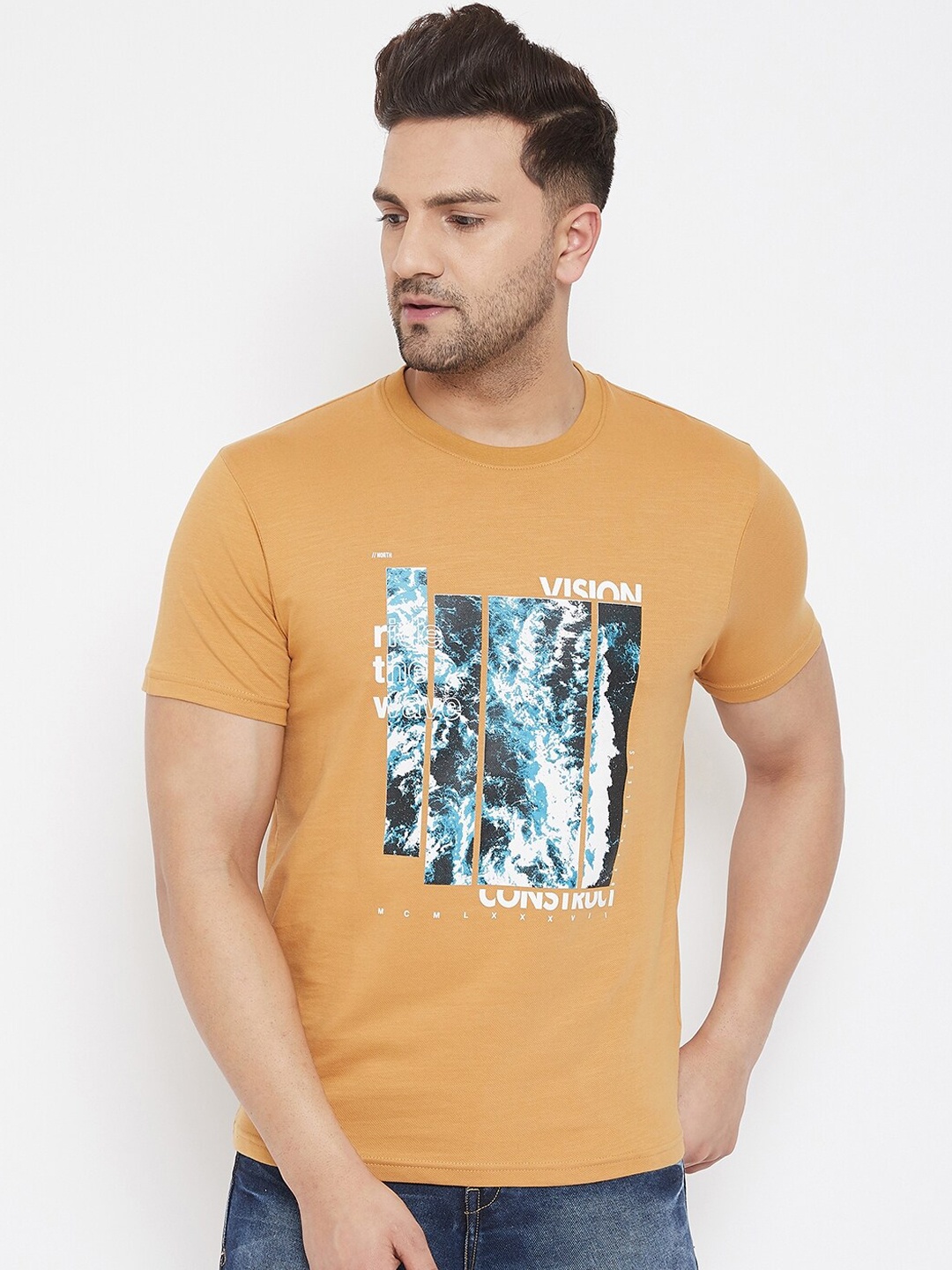 

98 Degree North Men Mustard Brown & Blue Printed Round Neck T-shirt